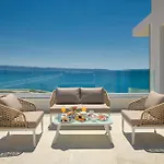 Amphora Hotel