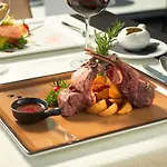 Amphora فندق